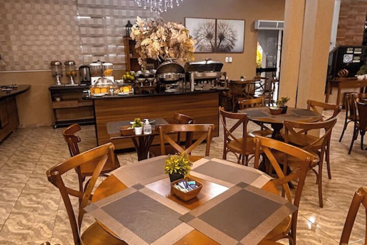 Breakfast/Coffee Service 23 of 35