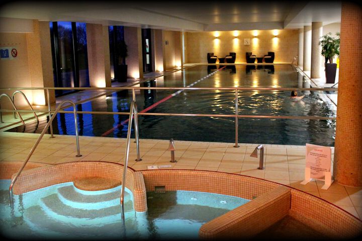 Pool 30 of 64