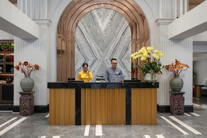 Hotel Interior 8 of 153