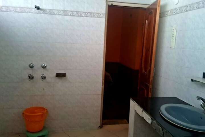 Room 39 of 61