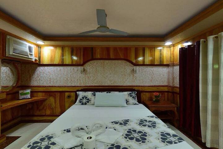 Room 7 of 39