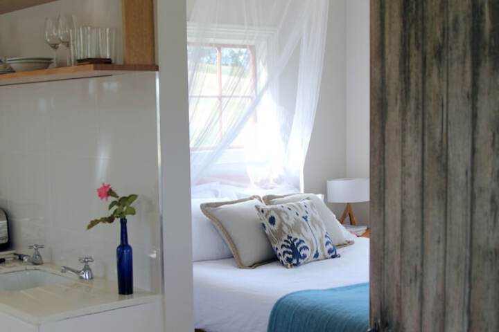 Room 14 of 192