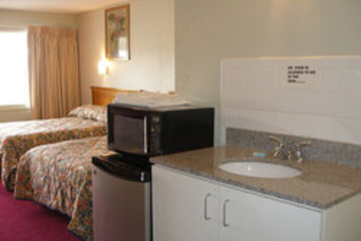 Red Carpet Inn Virginia Beach
