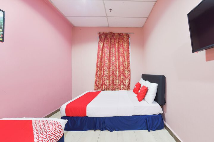 Room 28 of 41