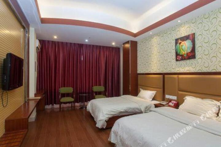 Jialongdi Business Hotel