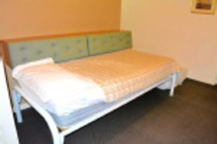 Room 341 of 768