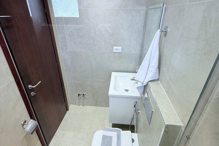 Room 145 of 245