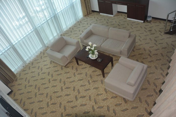 Room 37 of 68