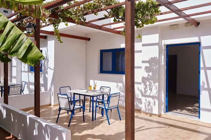 Terrace/Patio 15 of 33