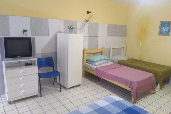 Room 9 of 27