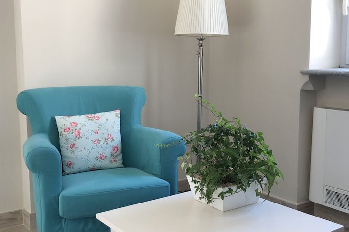 Room 72 of 161