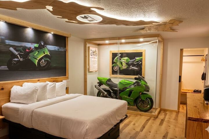 Room 18 of 57