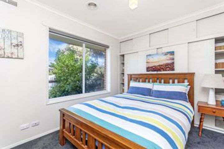 Room 3 of 10
