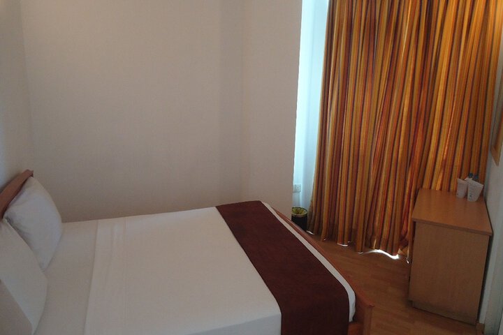 Room 8 of 59