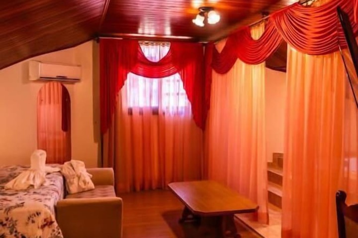 Room 58 of 181
