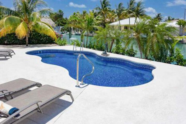 261 11th St. Home in Key Colony Beach, FL