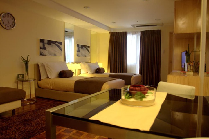 Room 4 of 44
