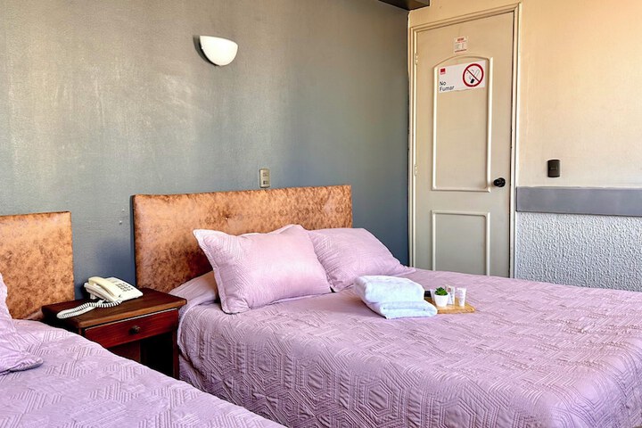Room 6 of 30