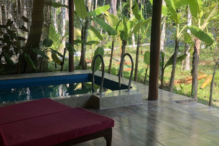 Pool 57 of 132