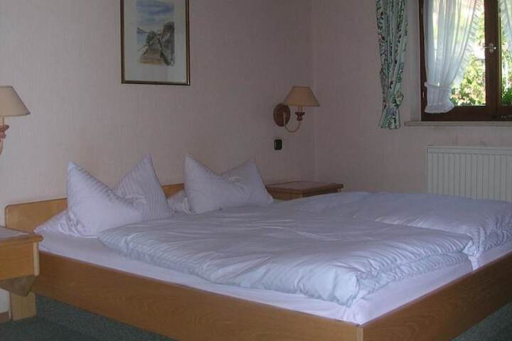 Room 3 of 11