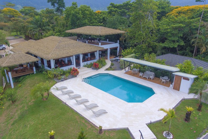 Photo of Hotel Ocean Breeze