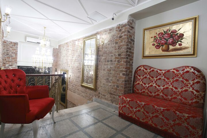 Hotel Interior 4 of 17
