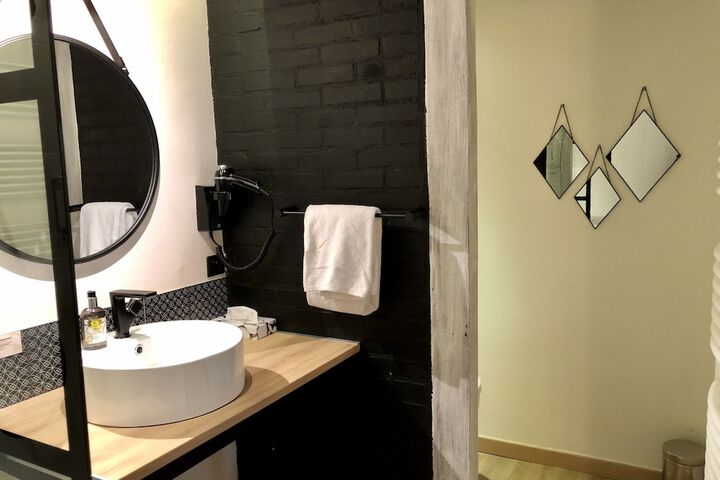 Room 20 of 41
