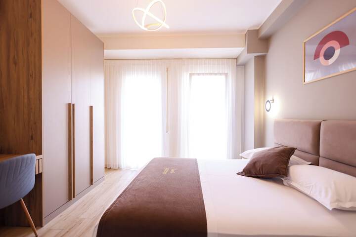 Room 14 of 162