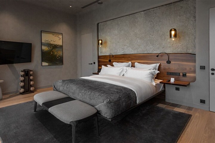 Room 25 of 115