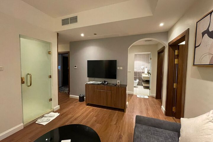 Room 29 of 63