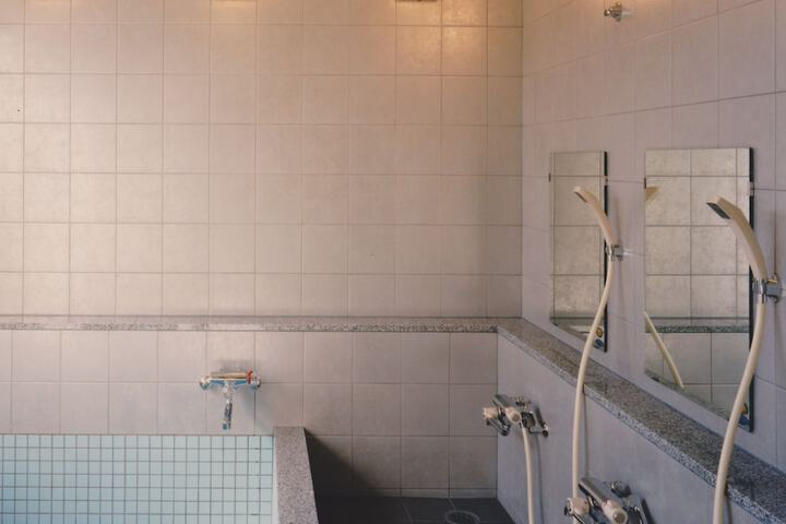 Room 26 of 56