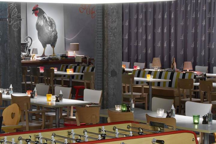 Dining 85 of 158
