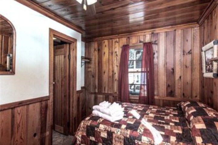 Room 25 of 27