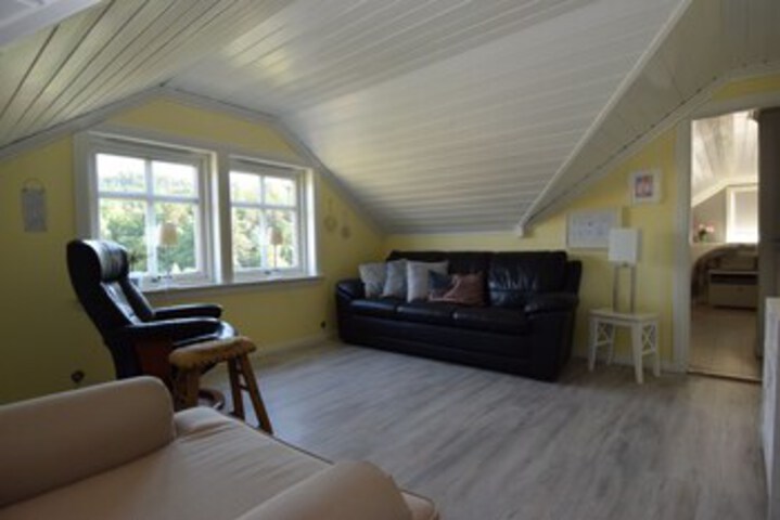 Room 5 of 13