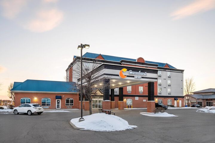 Hotel 72 of 73