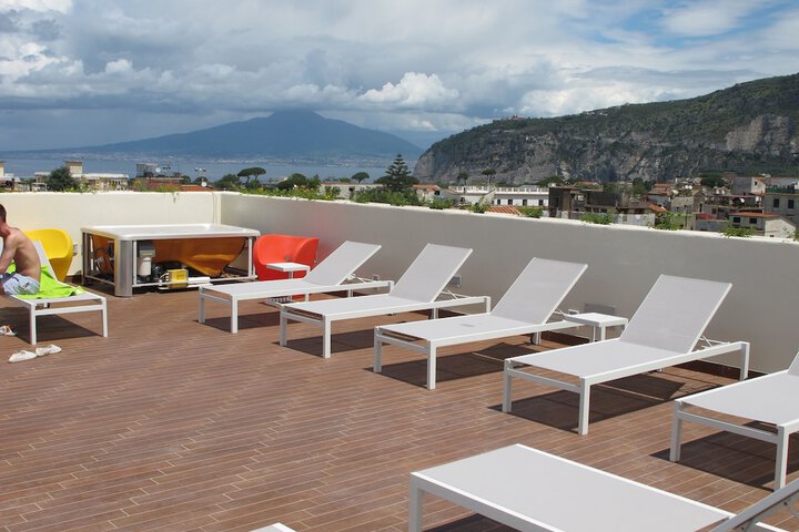 Sundeck 67 of 69