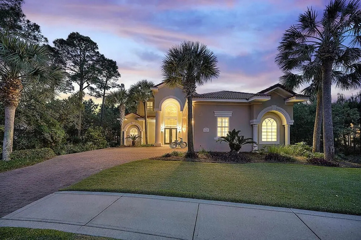 Aqua Tranquility by Five Star Properties