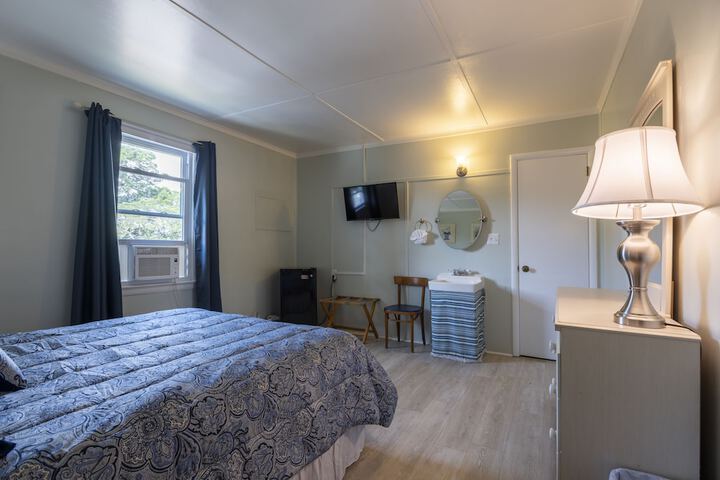 Room 137 of 309