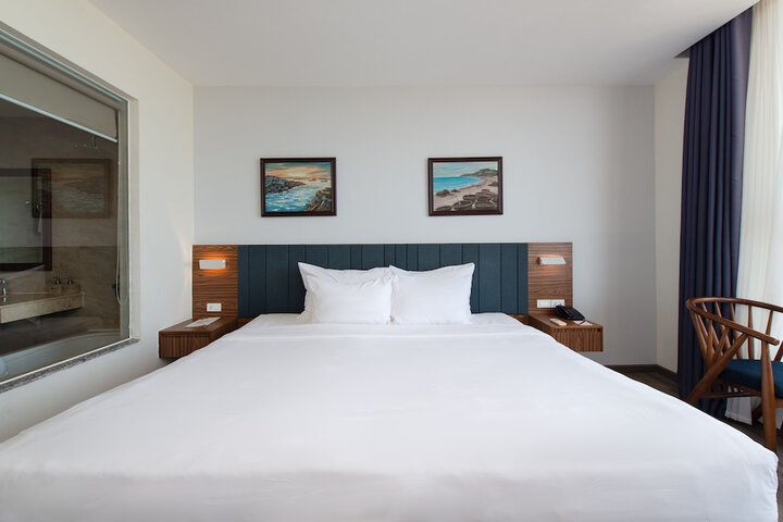 Room 20 of 79