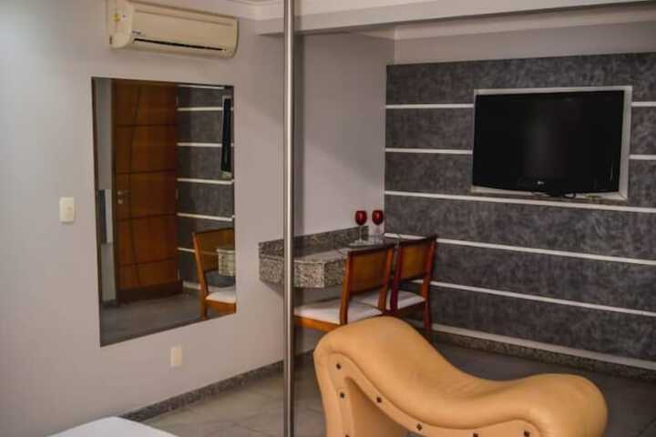 Room 36 of 62