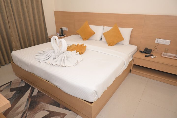 Room 6 of 35