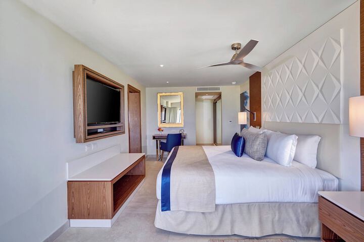 Room 54 of 255