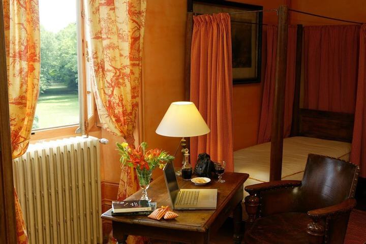 Room 20 of 47