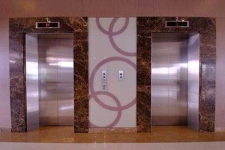 Hotel Interior 82 of 127