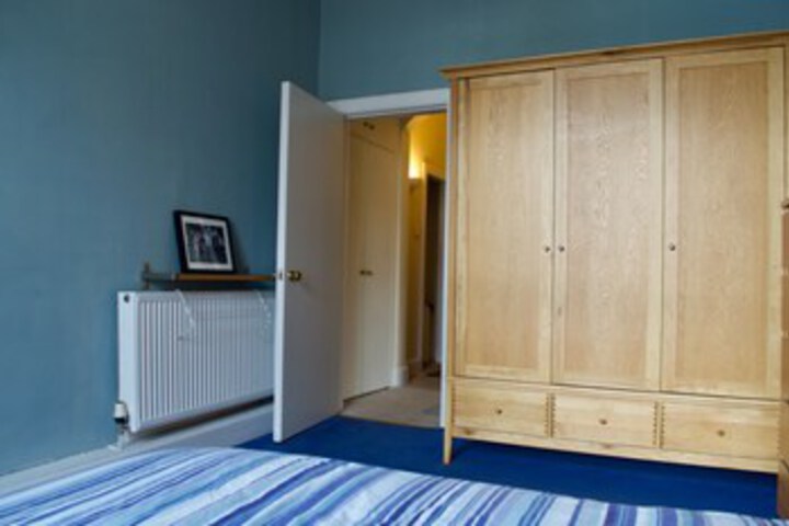 Room 17 of 24