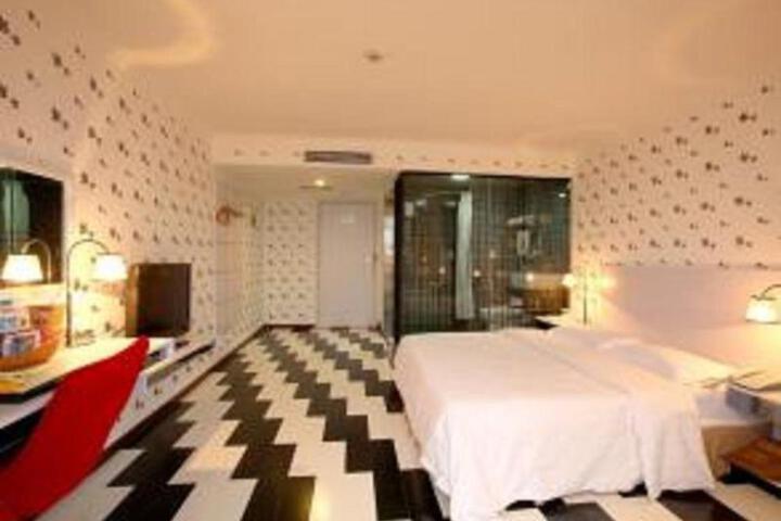 Fitness Facility Photos