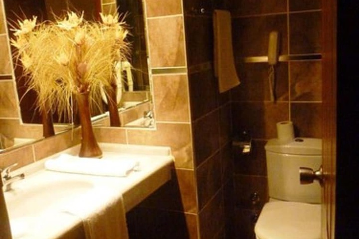 Clean Restrooms