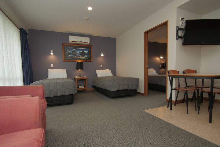 Room 16 of 55