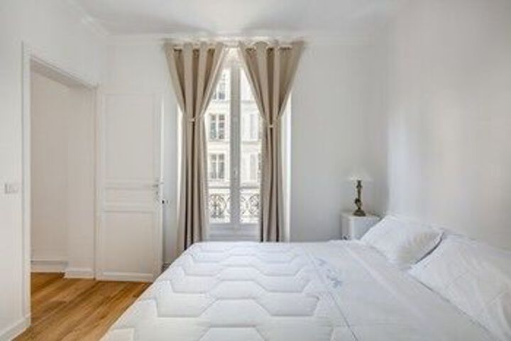 Room 25 of 51