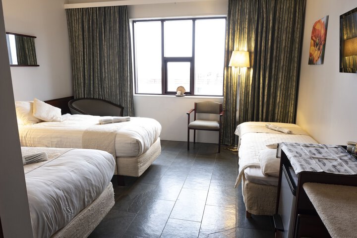 Room 7 of 56